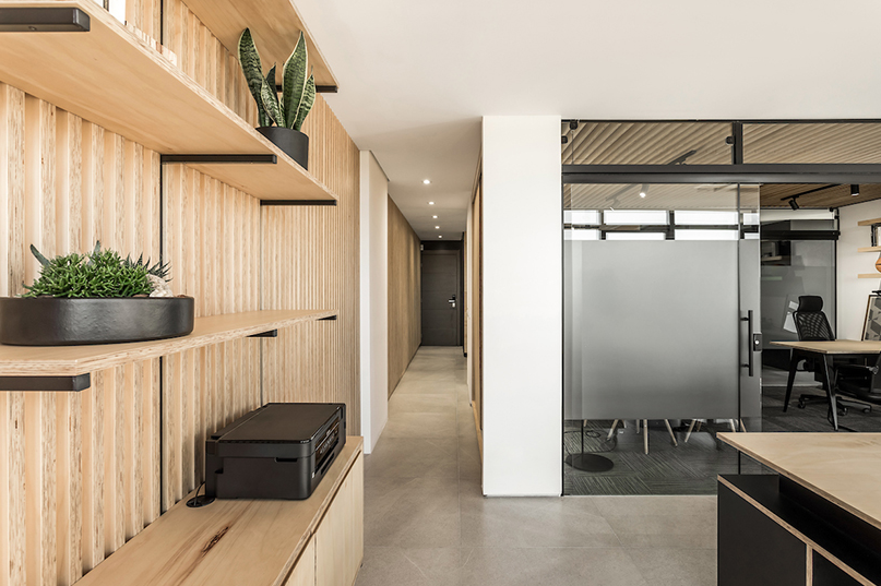 530平辦公室裝修效果圖-現(xiàn)代風(fēng)格辦公室裝修設(shè)計